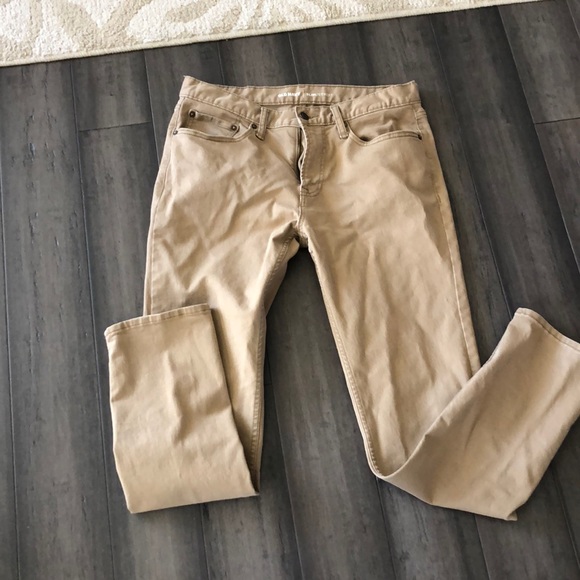 men's old navy khakis